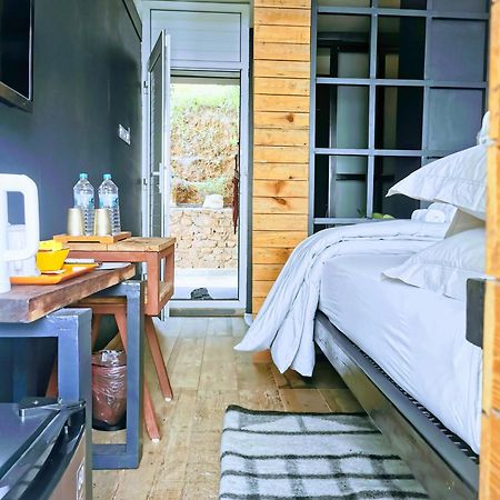 Gusto Accommodation Pokhara Luaran gambar