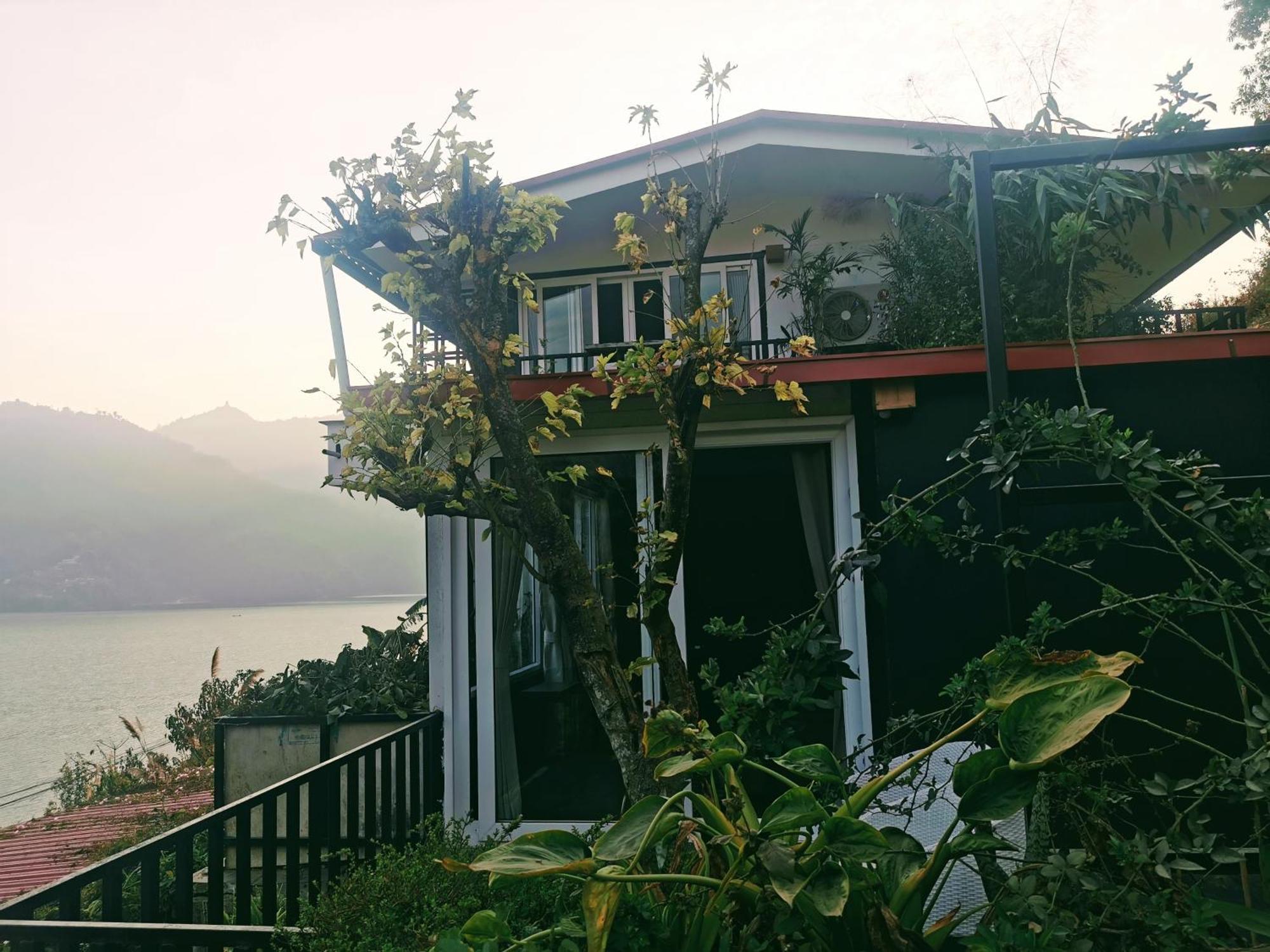 Gusto Accommodation Pokhara Luaran gambar