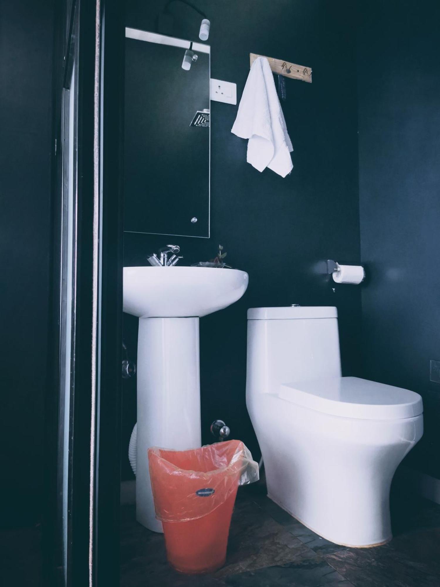 Gusto Accommodation Pokhara Luaran gambar